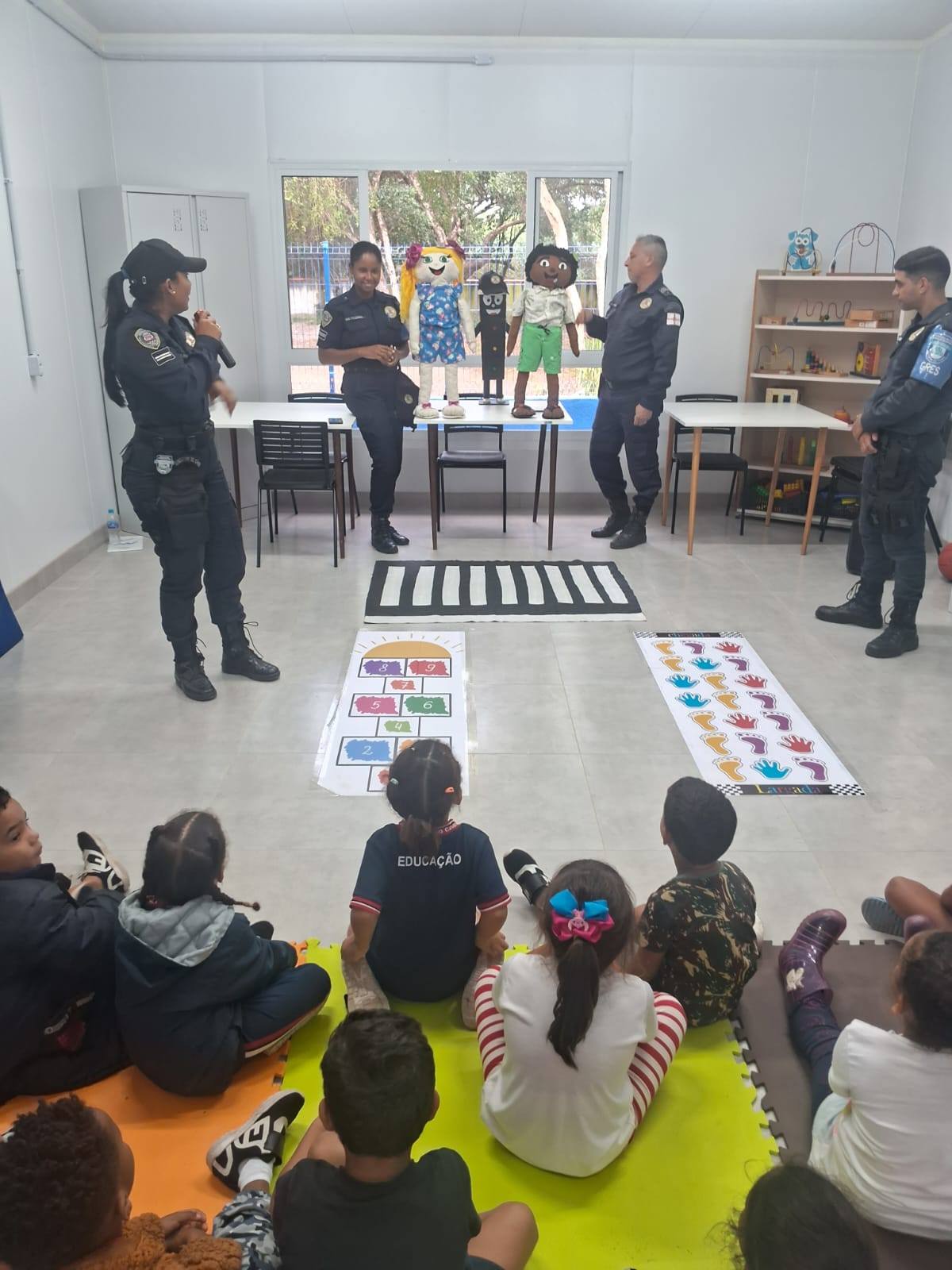 Arraial do Cabo leva o projeto “Semáforo do Toque” às escolas municipais