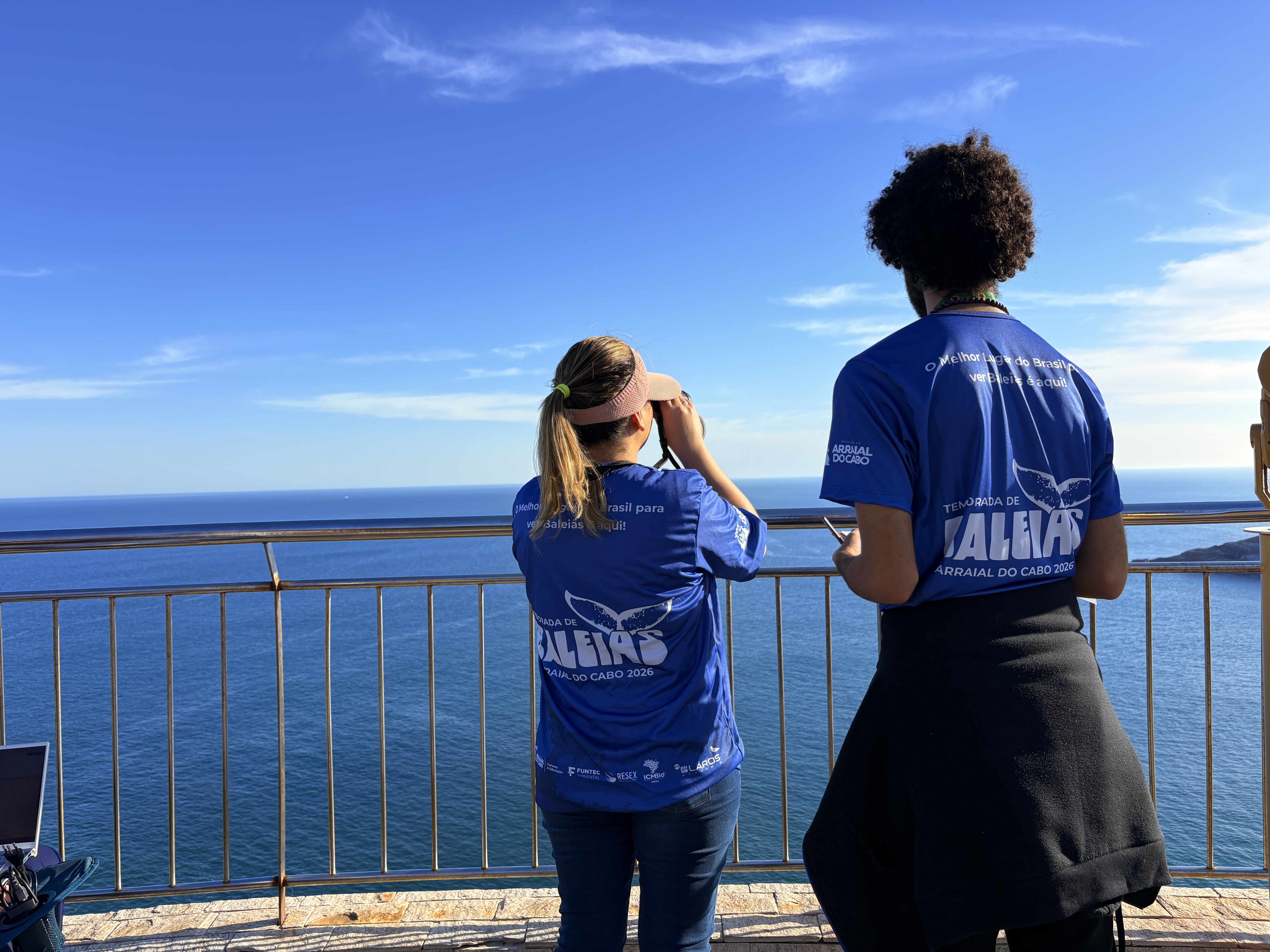 Projeto Mar de Baleias da Funtec Ambiental inicia monitoramento científico de cetáceos em Arraial do Cabo